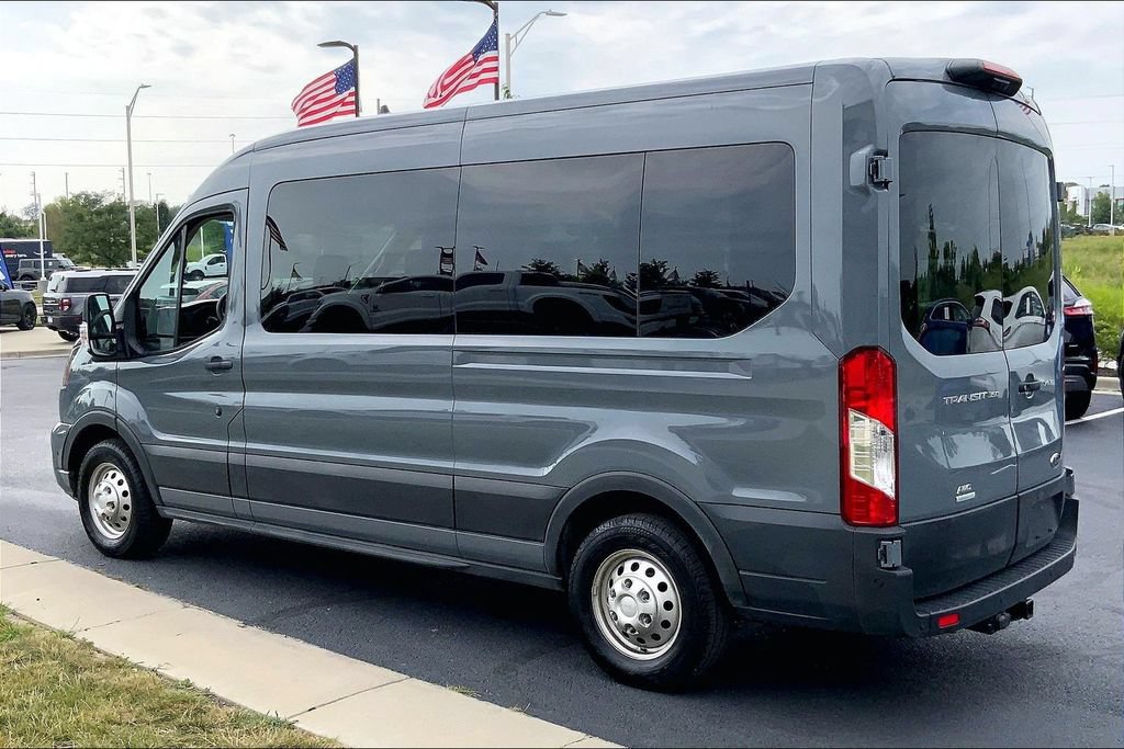 ford transit passenger van 2025 1FBAX9CG3SKA45300 image ford transit passenger van 2025 1FBAX9CG3SKA45300 image